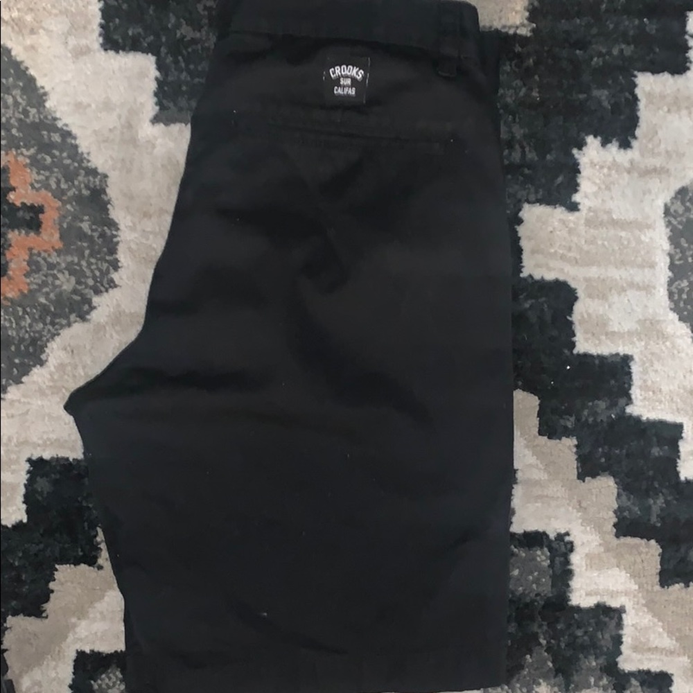 Crooks n Castles black shorts sz32